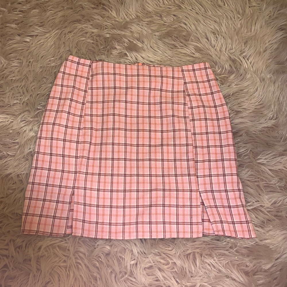 super cute skirt!